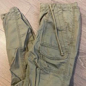 BNWOT Hollister cargo pants